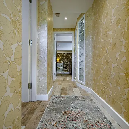 Beautiful Listed Flat With Private Garden, Birnam Apartment Exterior photo