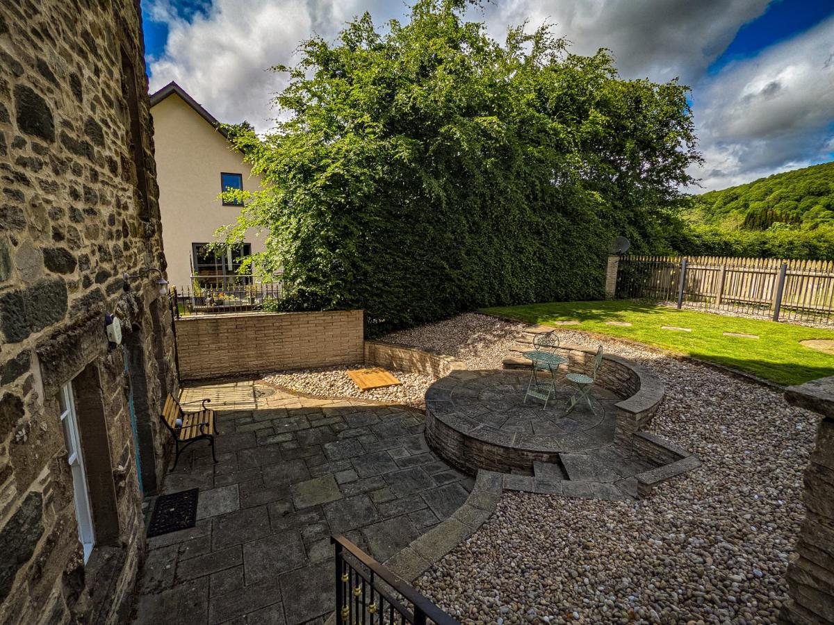 Beautiful Listed Flat With Private Garden, Apartment *